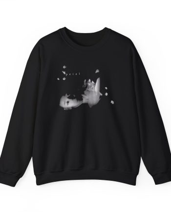 AG petal ghostly Unisex Heavy Blend™ Crewneck Sweatshirt