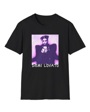D L Lilac Gradient Photo Unisex Softstyle T-Shirt